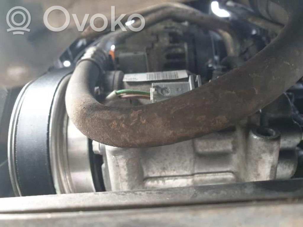 Compresor (pompă) aer condiționat (A/C)   8200953359