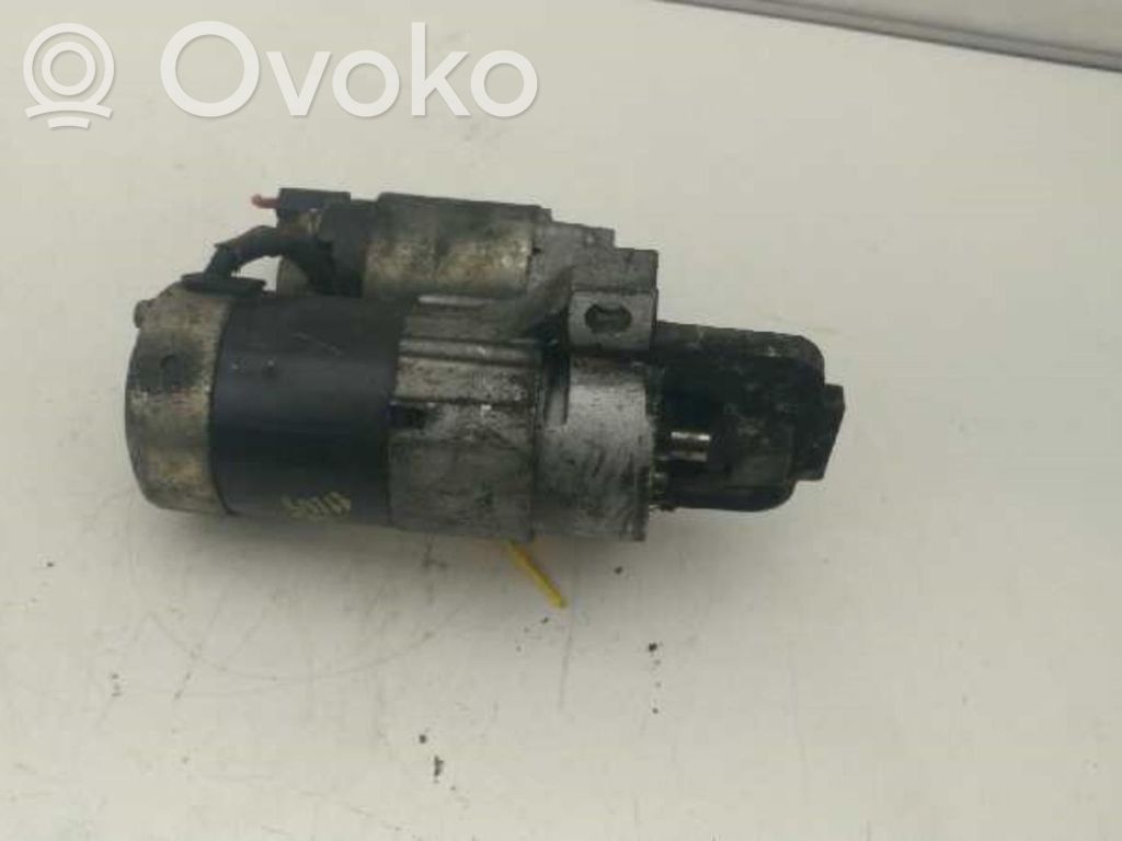 Motor de arranque   M000T87681