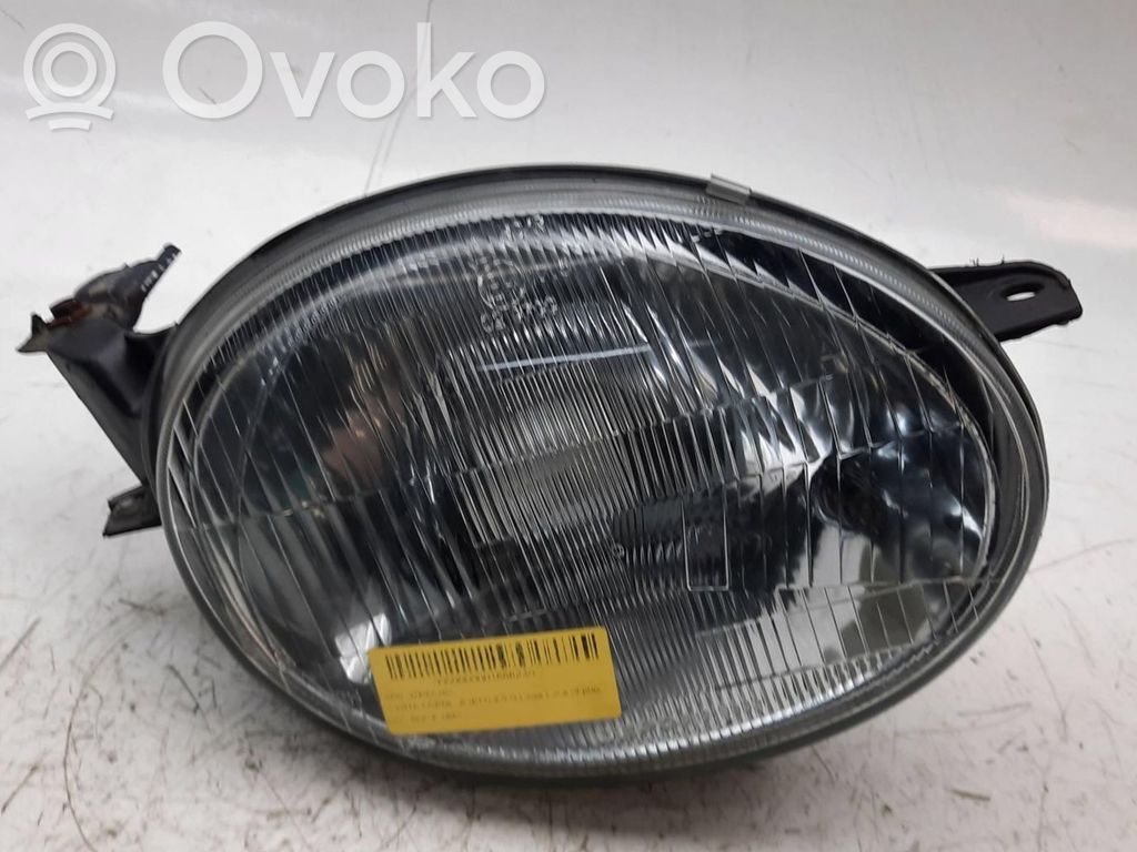 Toyota Corolla E110 Lampa przednia 