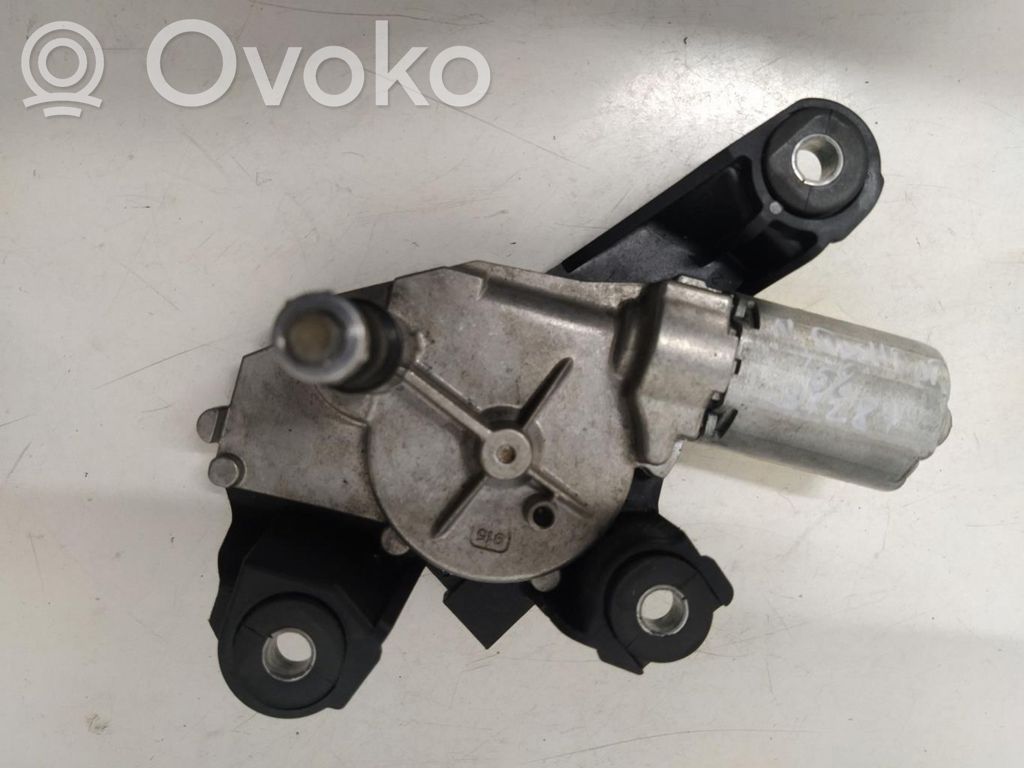 Nissan Qashqai Moteur d'essuie-glace arrière 