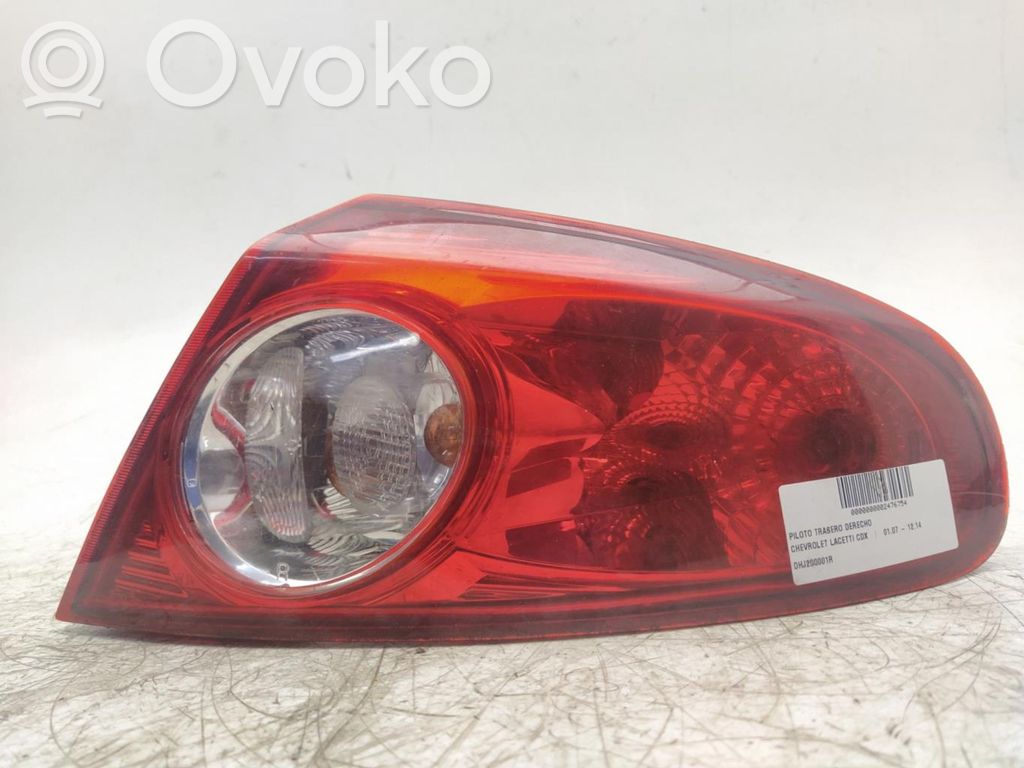 Chevrolet Lanos Feux arrière / postérieurs