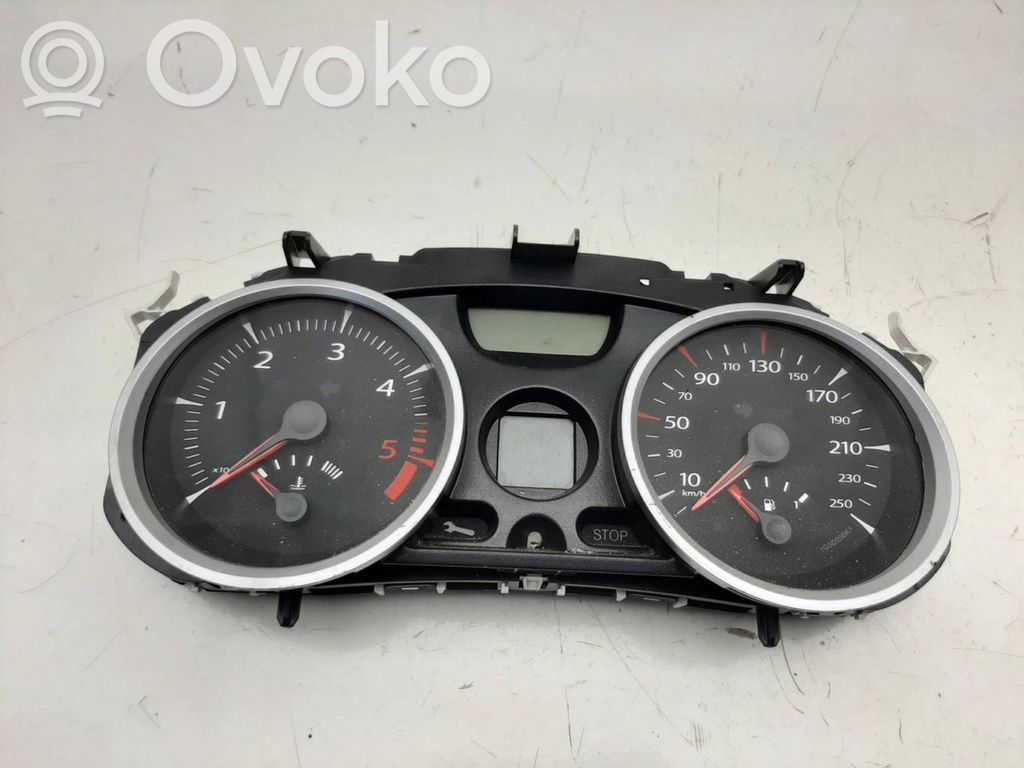 Geschwindigkeitsmesser Cockpit   8200408798