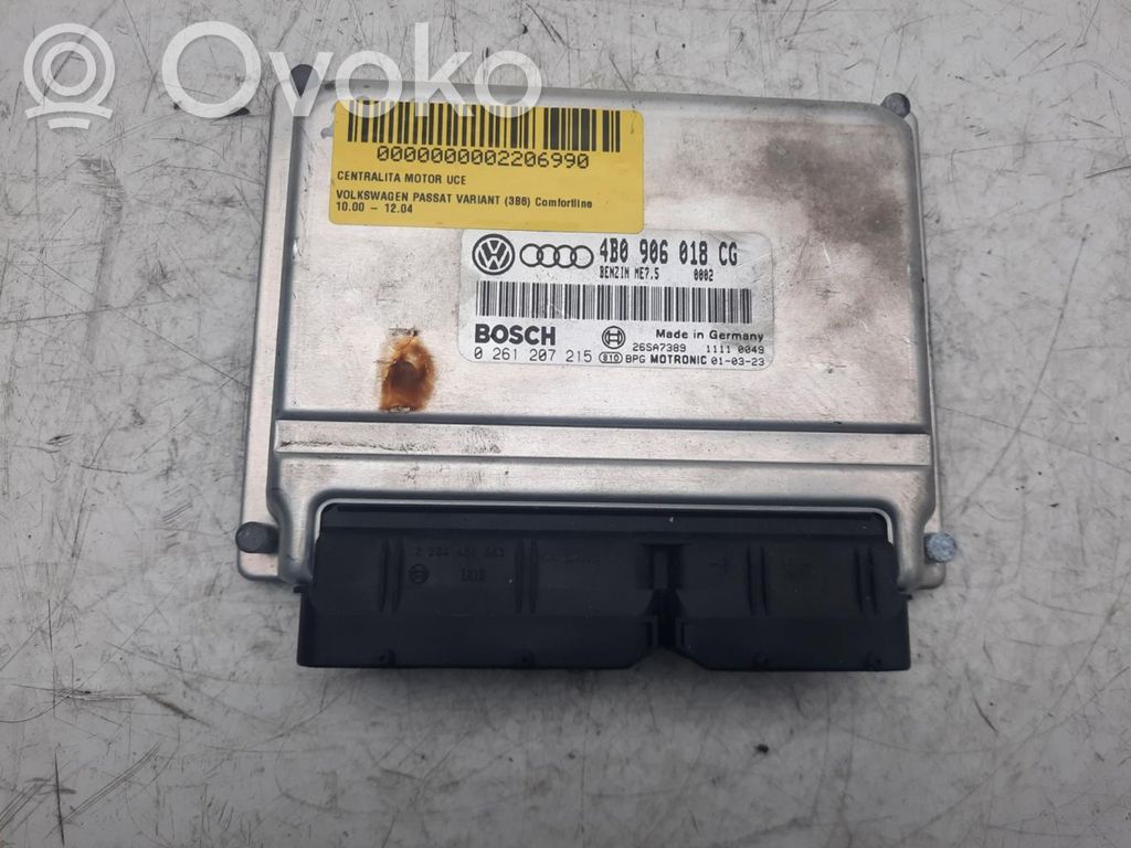 Unidad de control/módulo ECU del motor   4B0906018CG