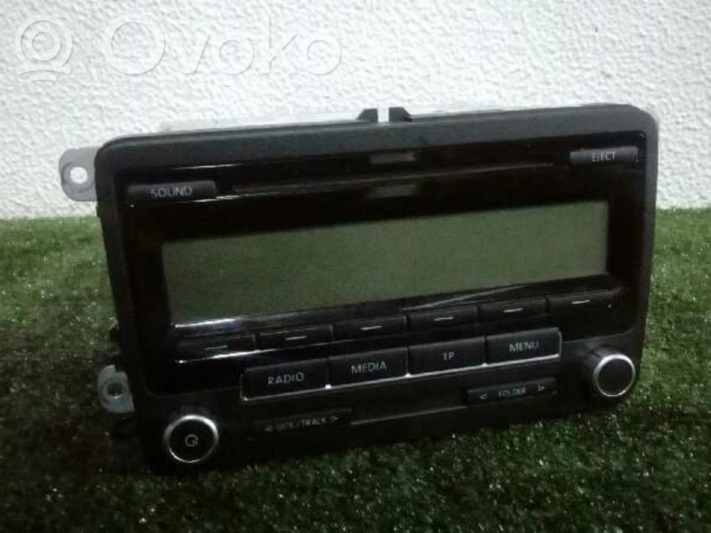 Radio / CD-Player / DVD-Player / Navigation   VW1K0035186AA