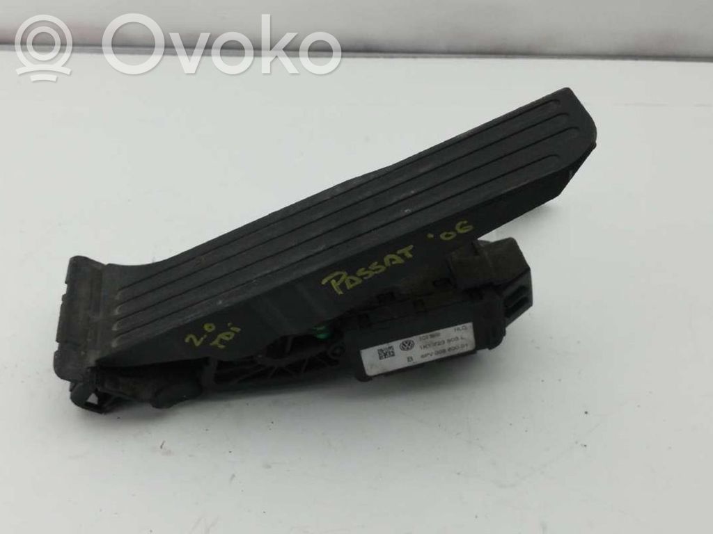 Pedale dell’acceleratore   1K1723503L