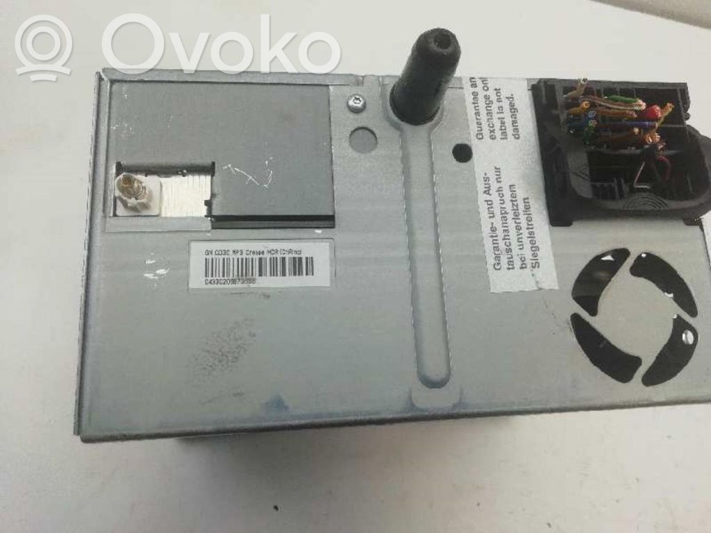 Radio / CD-Player / DVD-Player / Navigation   344183129