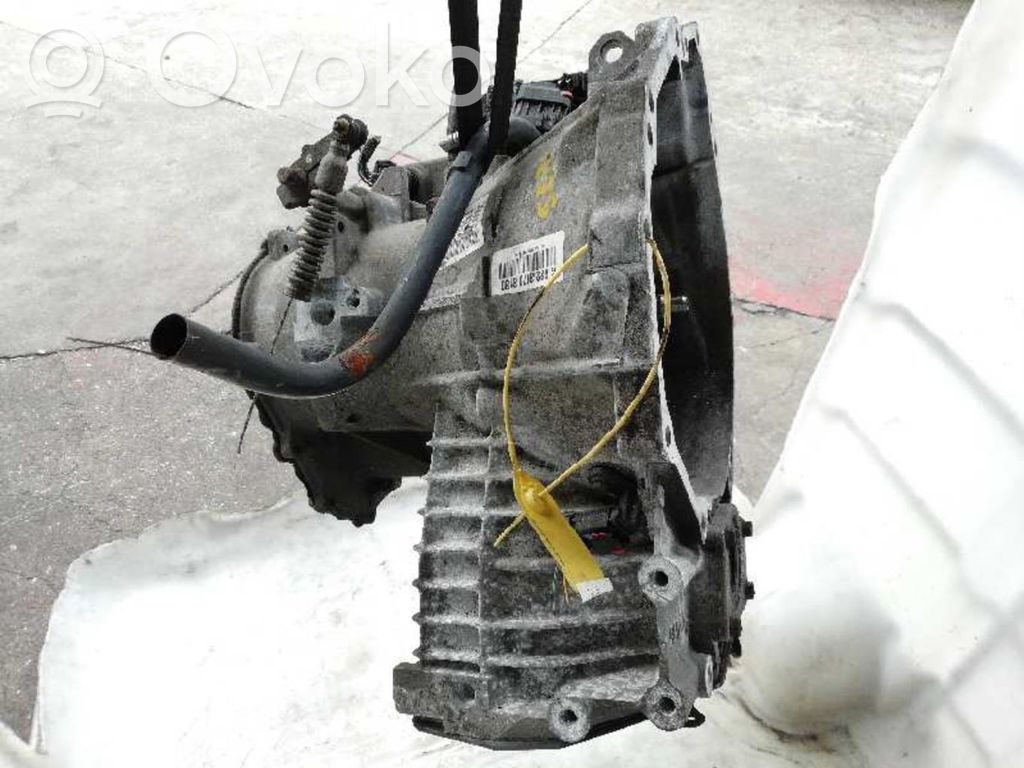 Chrysler Sebring (ST-22 - JR) Cutie viteze manuală cu 5 trepte