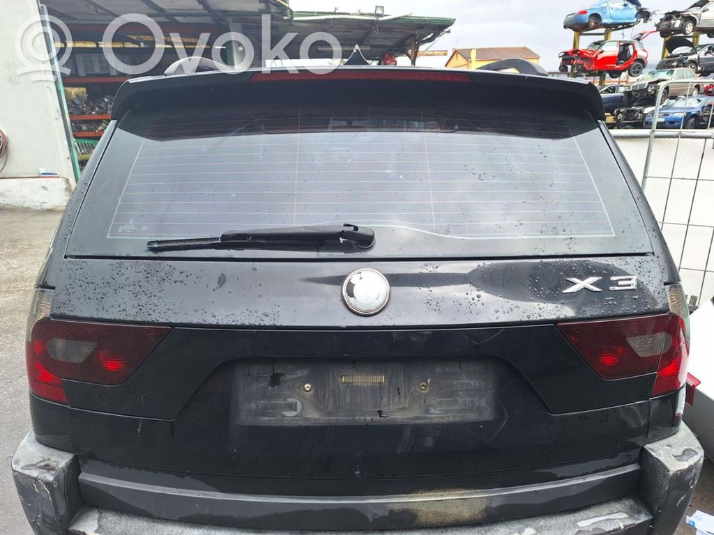 Tailgate/trunk/boot lid