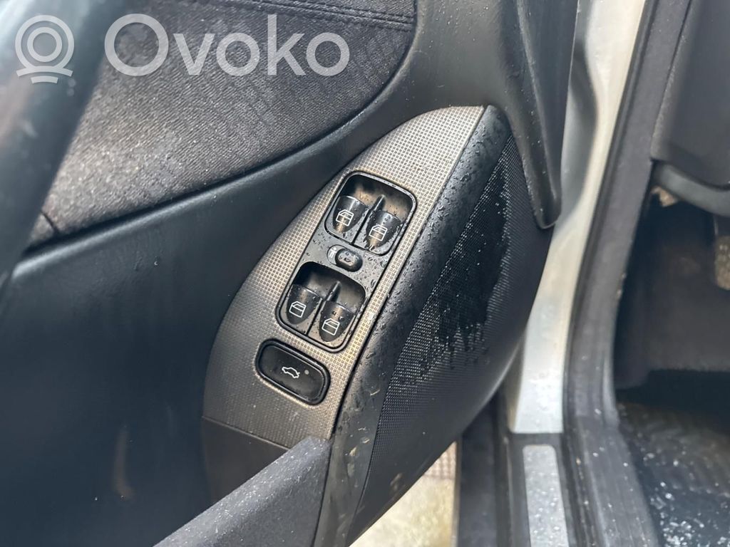 Mercedes-Benz C W203 Przyciski szyb 