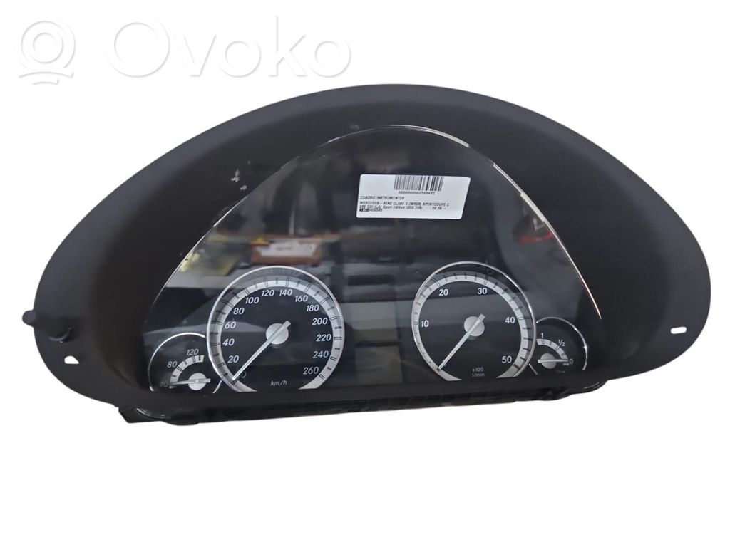 Mercedes-Benz C W203 Vitezometru (grup de instrumente) 