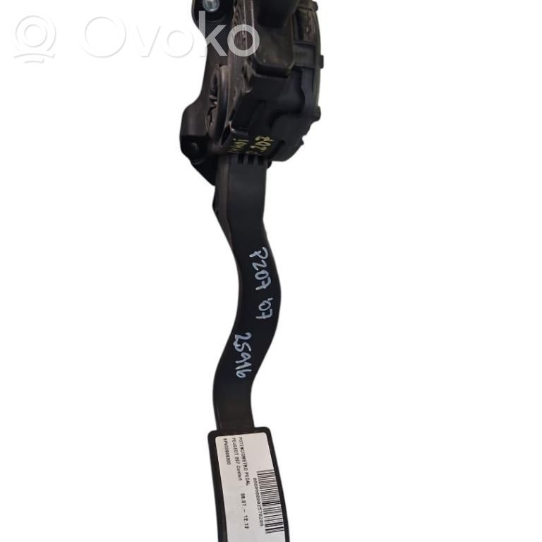 Pédale d'accélérateur   6PV00908300