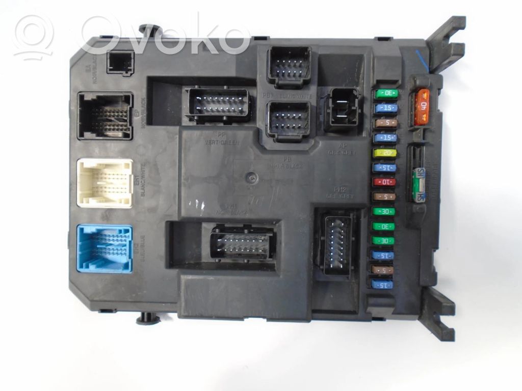 Citroen C3 Fuse module 