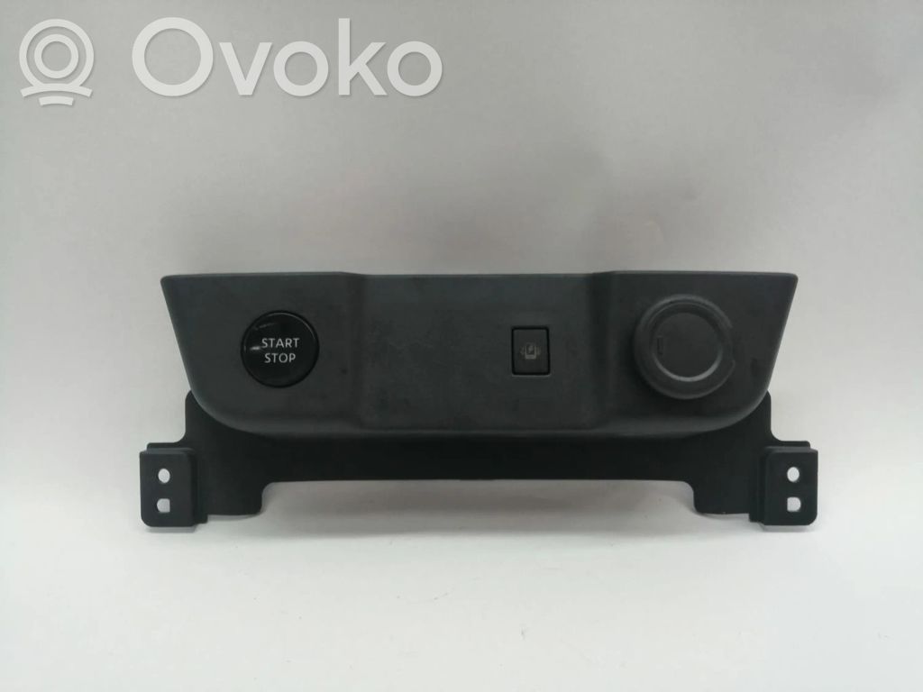 Nissan Qashqai Sterownik / Moduł ECU 
