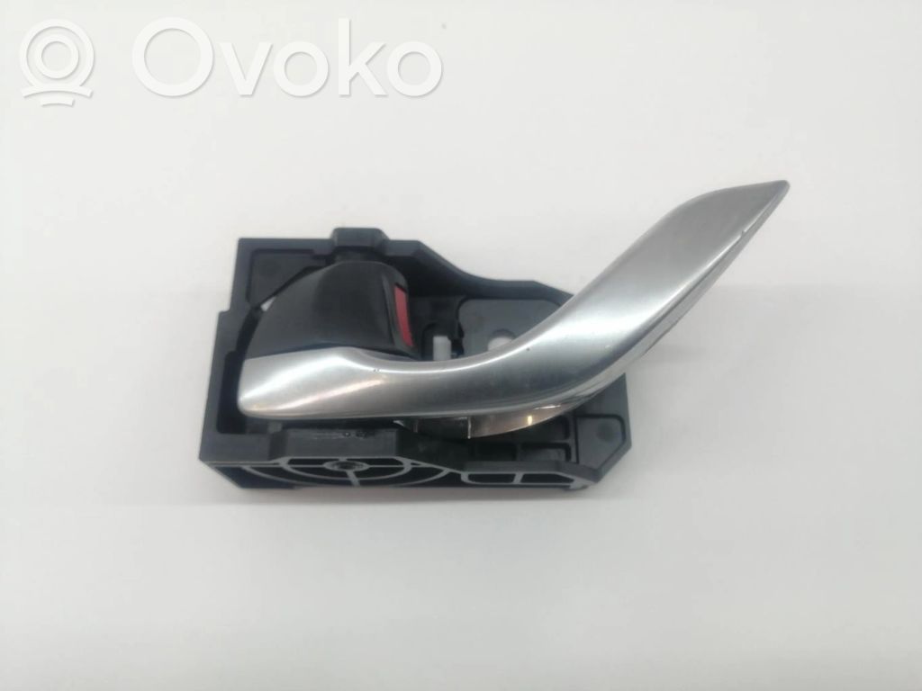 Manecilla interna puerta trasera   KD5359330B
