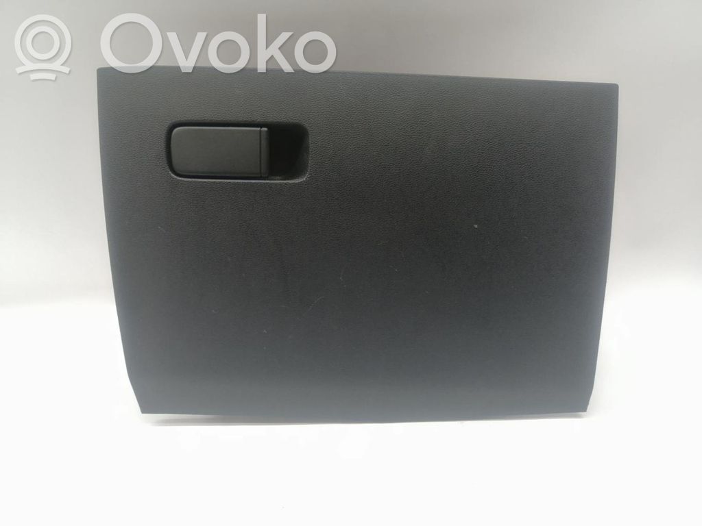 Hansikaslokero   10969371