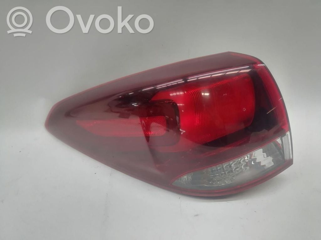 KIA Carens III Takavalot 