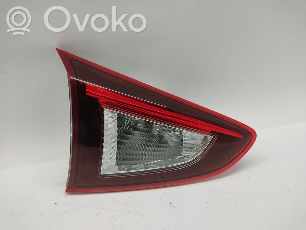 Mazda 2 Takavalot 