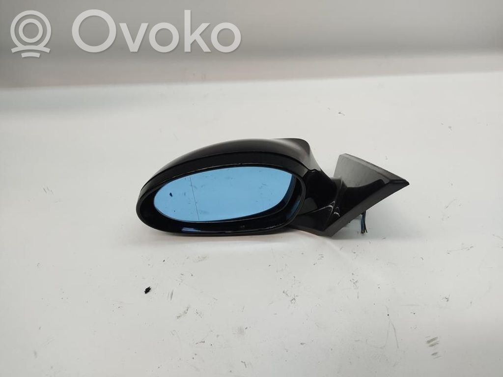 Etuoven sähköinen sivupeili