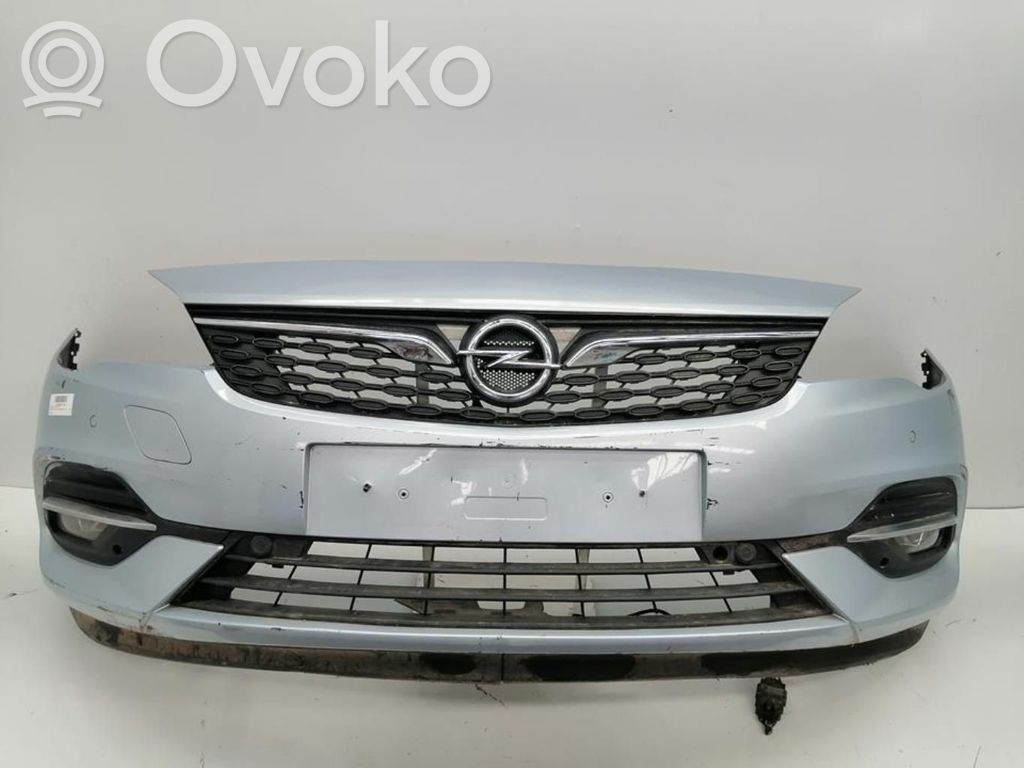 Opel Astra J Parachoques delantero 