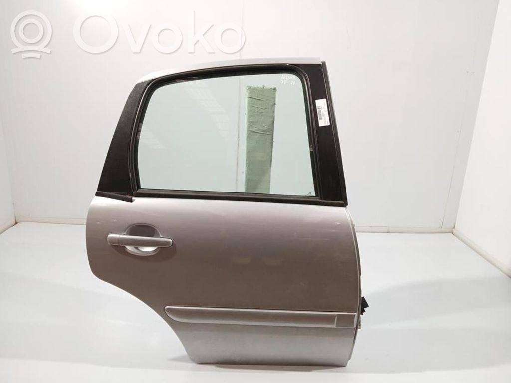 Porte arrière   9008Q5