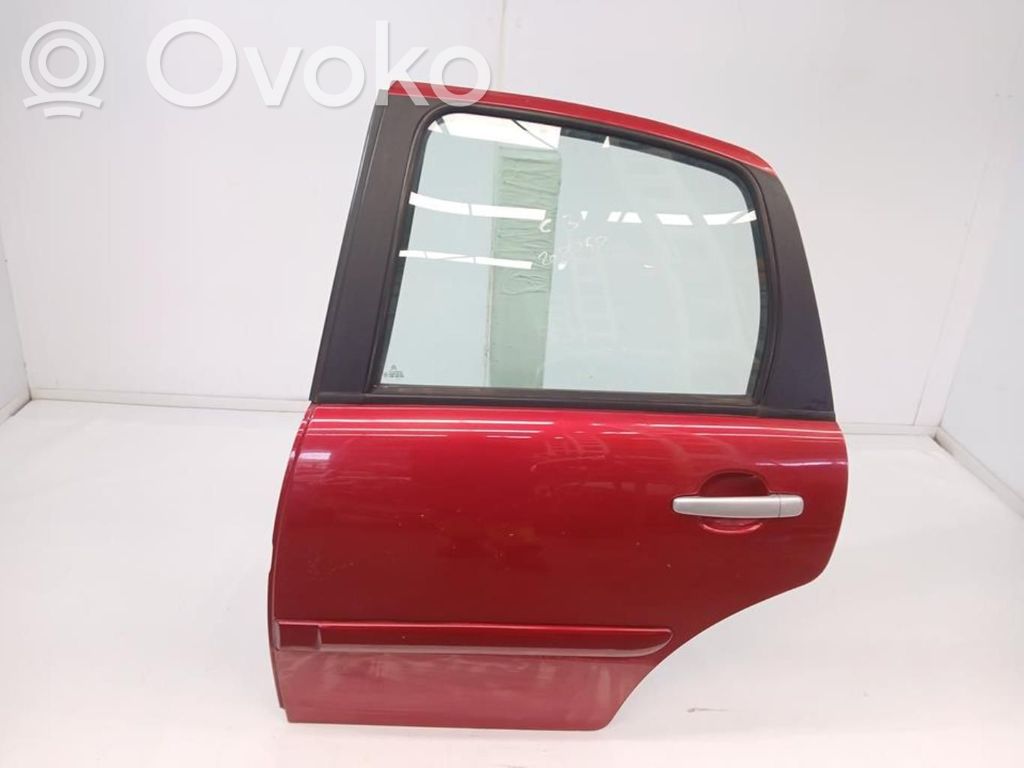 Puerta trasera   9006K7