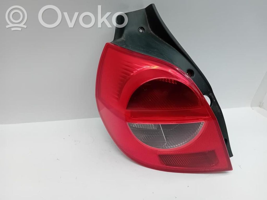 Takavalot   8200459962
