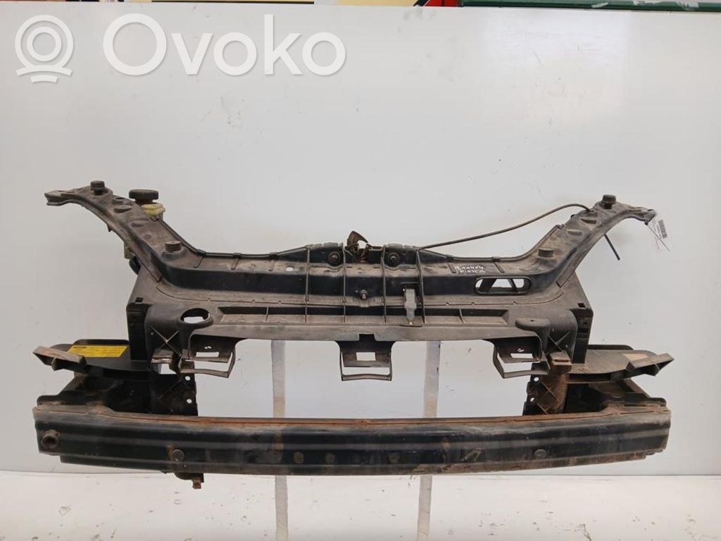 Panel lateral delantero   1518176