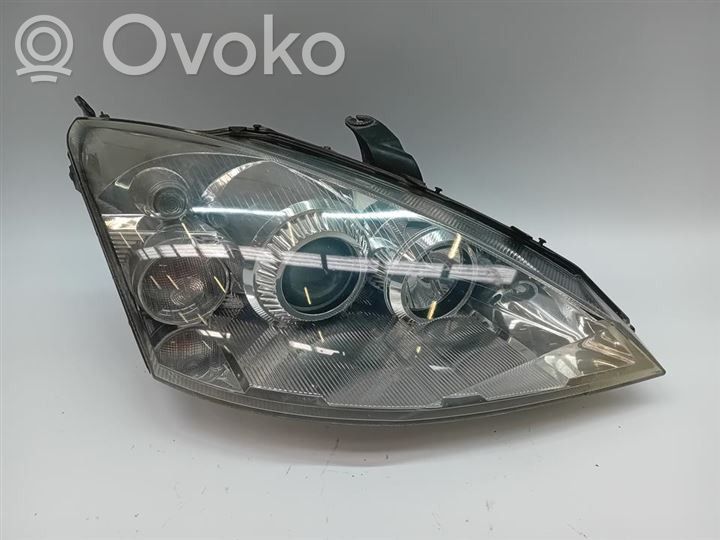 Ford Focus Priekšējais lukturis