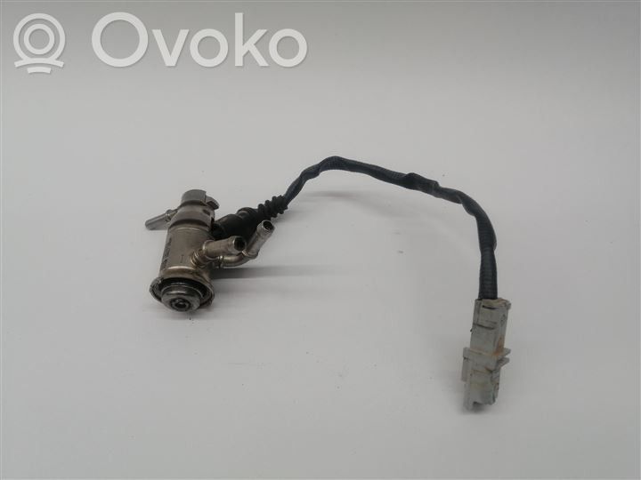 Mercedes-Benz A W177 Injector combustibil 