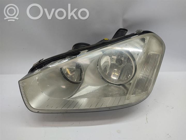 Ford C-MAX I Lampa przednia 