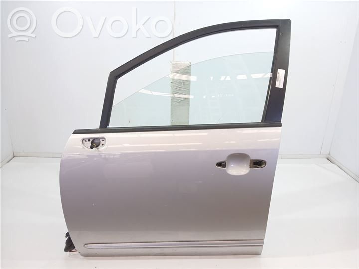 KIA Carens I Porte avant