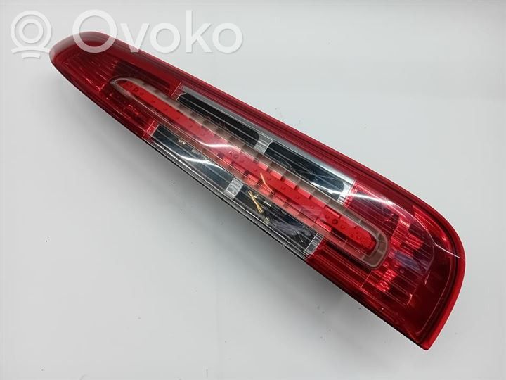Ford C-MAX I Takavalot 