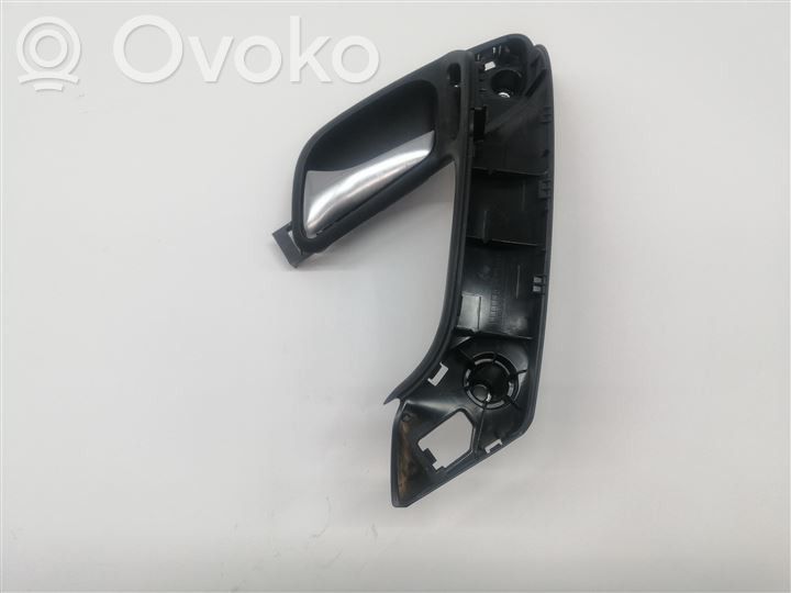 Volkswagen Polo V 6R Manecilla interna puerta delantera