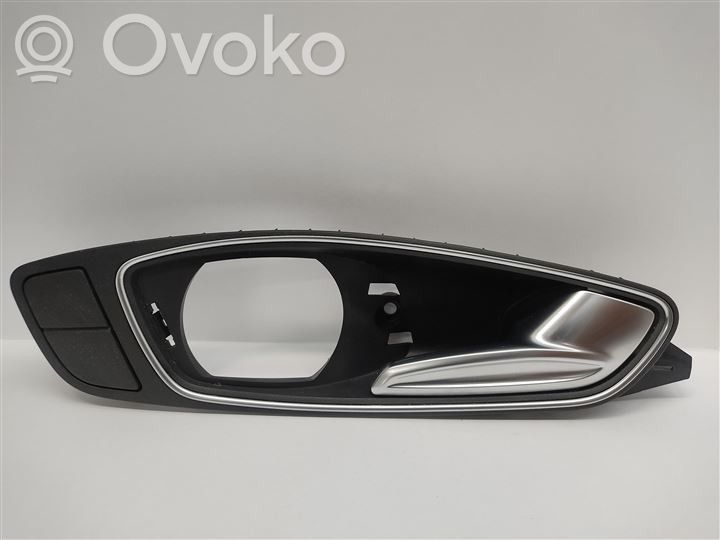Audi A1 Manecilla interna puerta delantera 