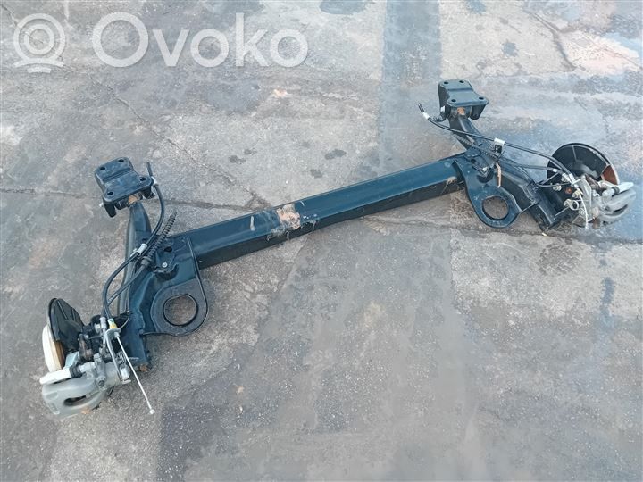 Belka osi tylnej   11066668