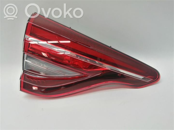 Renault Clio V Lampy tylnej klapy bagażnika 