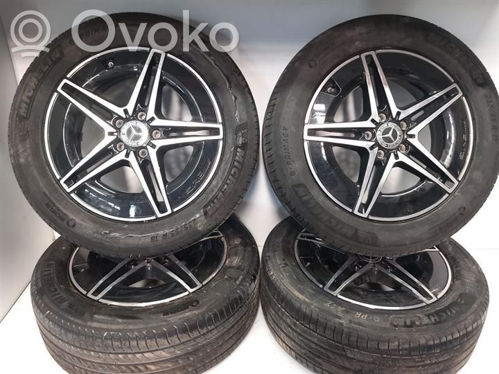 Mercedes-Benz EQA Llanta de aleación R16 