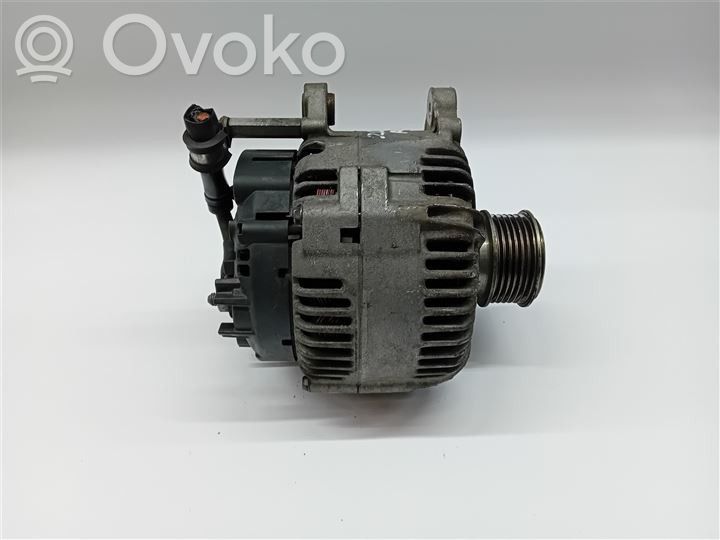 Volkswagen PASSAT B6 Alternador 