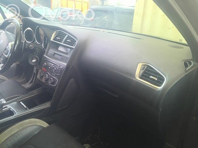 Citroen DS4 Panelė 