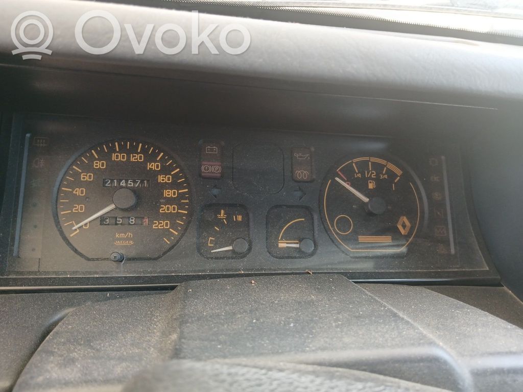 Renault 19 Speedometer (instrument cluster) 