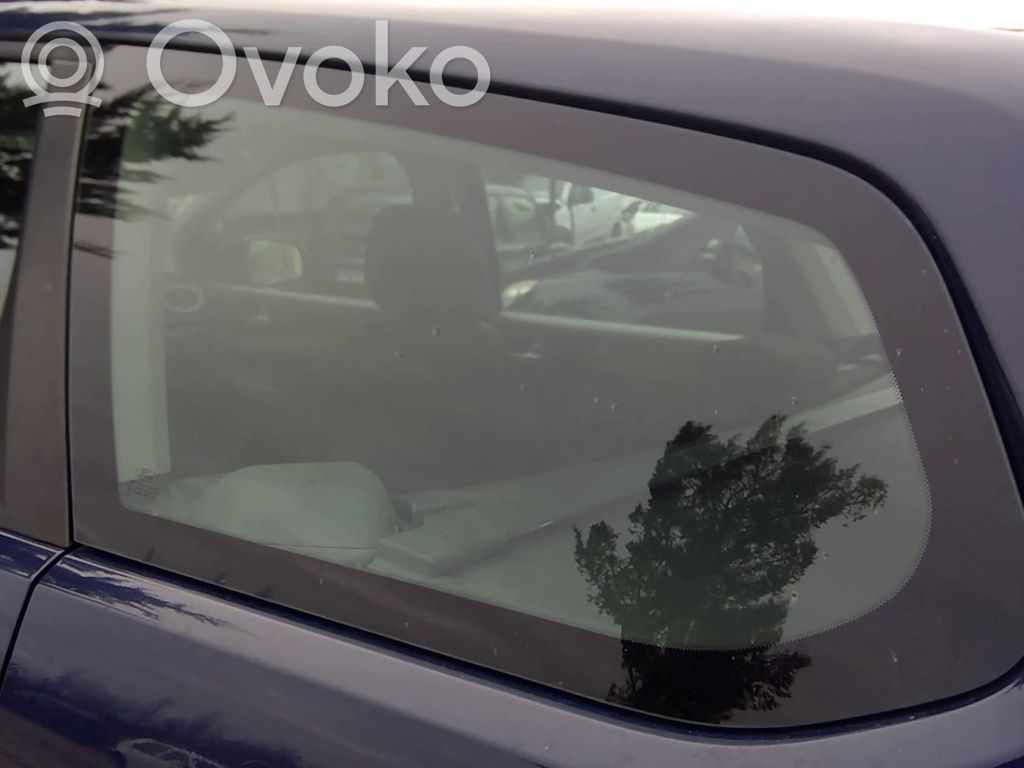 Ford Focus Rear side window 