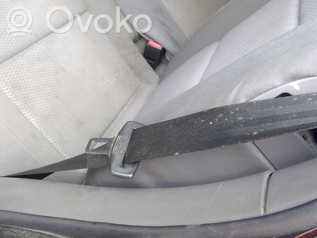 Audi A2 Cinturón trasero 