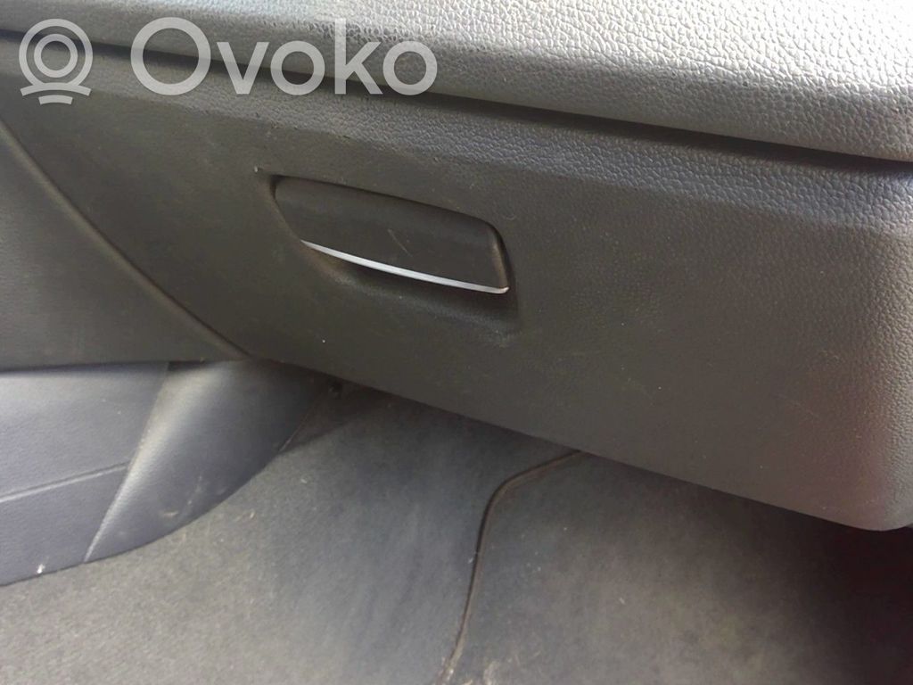 BMW 1 E81 E87 Handschuhfach komplett 