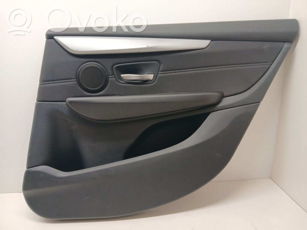 BMW 2 F46 Rivestimento del pannello della portiera posteriore 