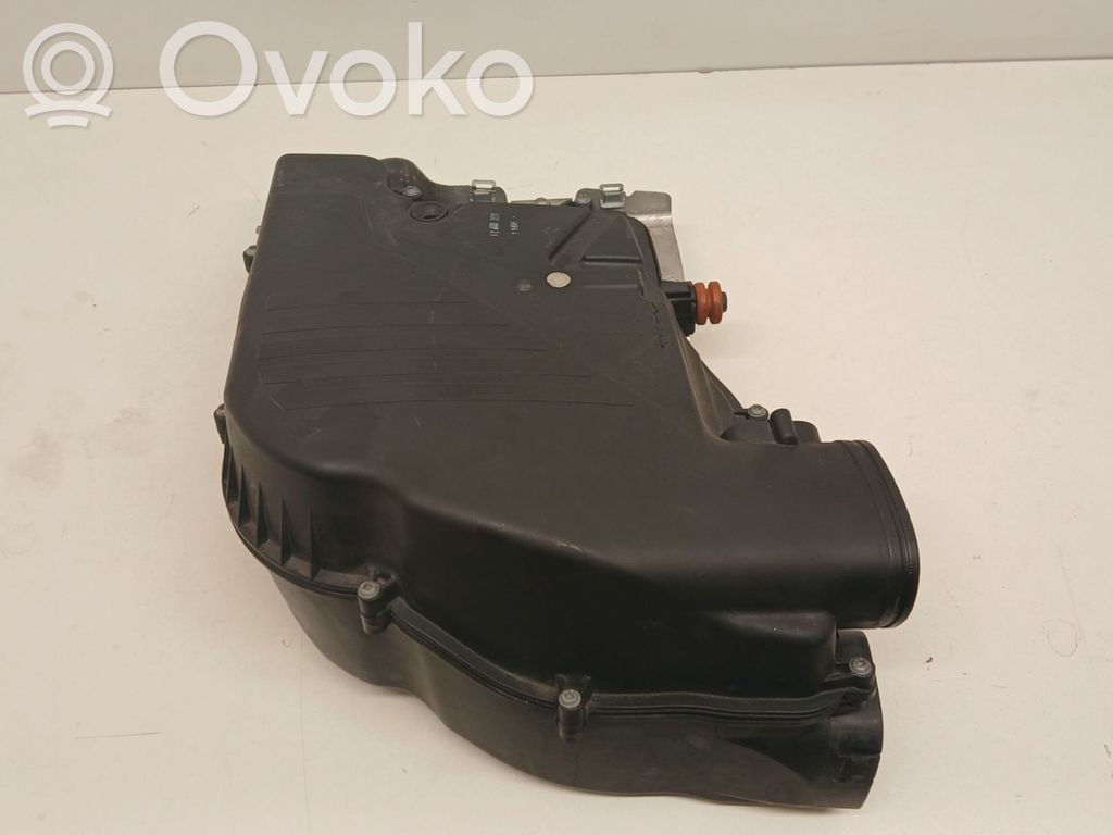 BMW 7 F01 F02 F03 F04 Obudowa filtra powietrza 