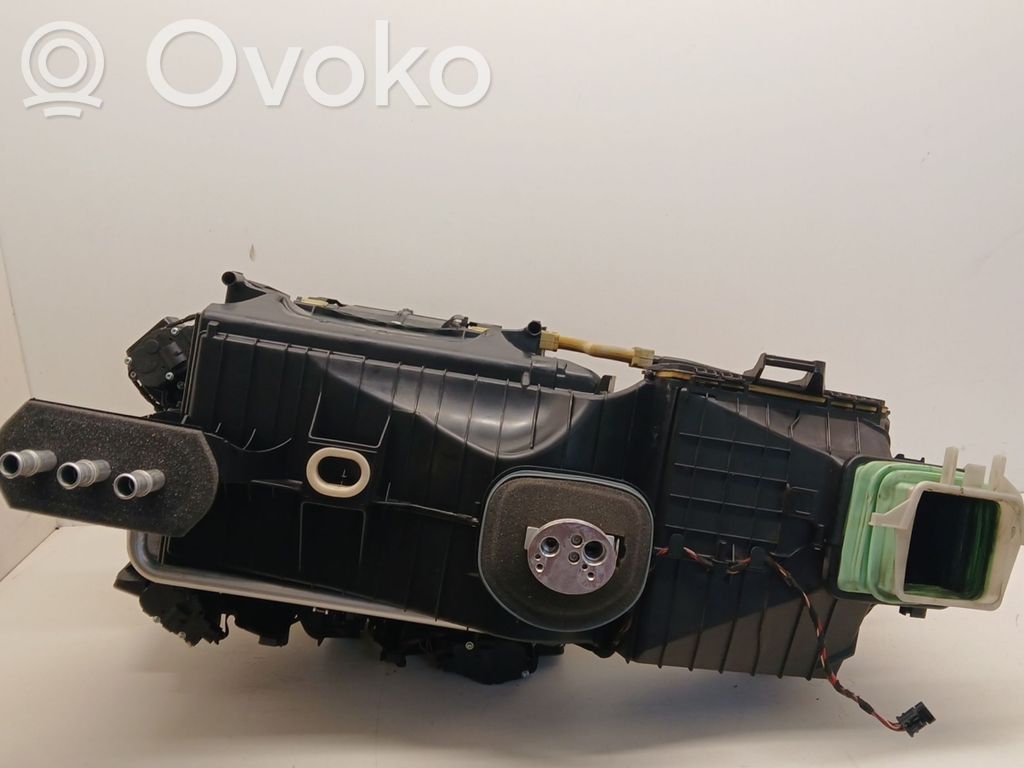 BMW 7 F01 F02 F03 F04 Ansamblu cutie climatizare interioară 