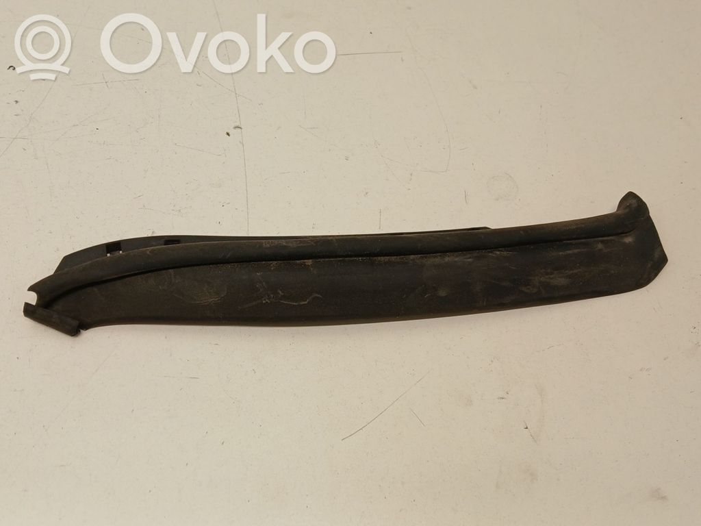 BMW 2 F46 Element lampy przedniej 