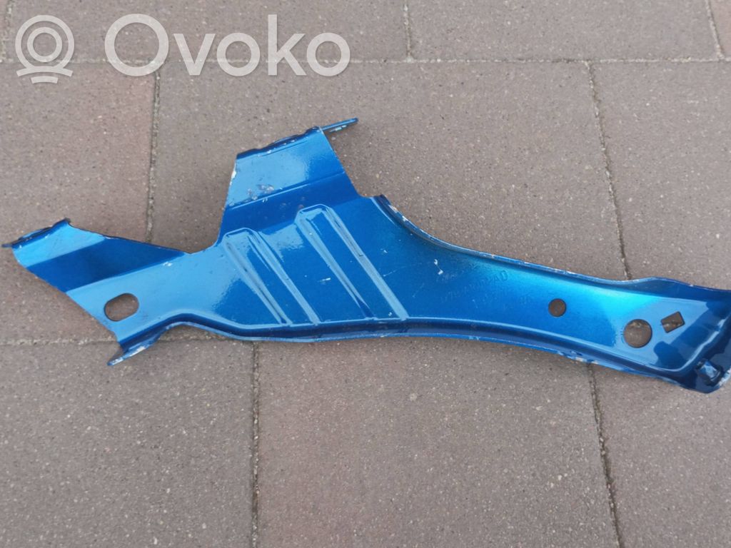 Ford Focus Halterung Kotflügel 