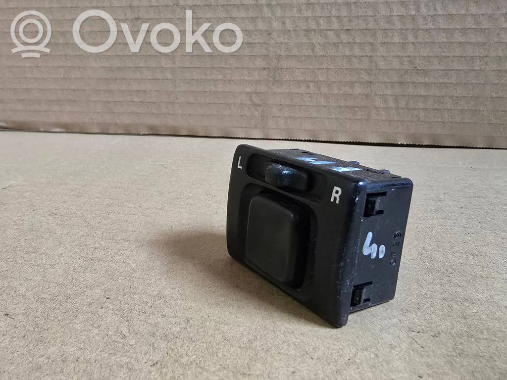 Suzuki Ignis Wing mirror switch 