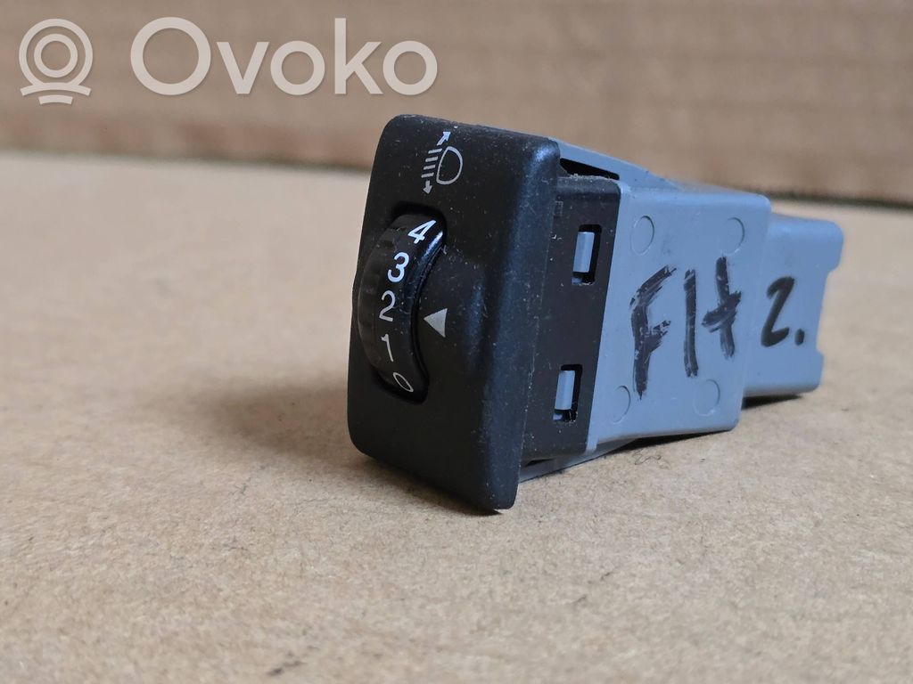 Suzuki Ignis Headlight level height control switch 